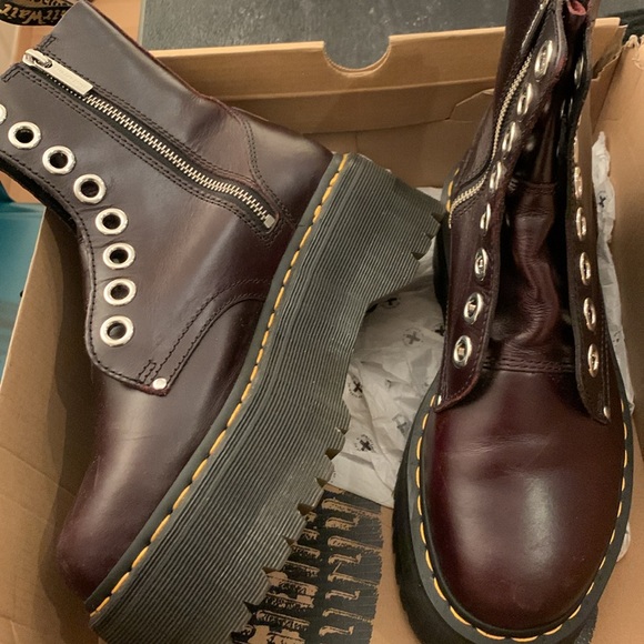 Dr Marten. Jaden. NWB flash $170 - Picture 4 of 11